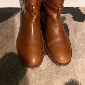 Tory Burch boots 7M